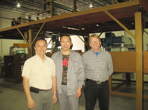 海綿發(fā)泡機、泡棉貼合機美國安裝現(xiàn)場